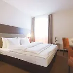 Intercityhotel Hauptbahnhof 4*