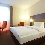 Intercityhotel Hauptbahnhof 4* Berlim