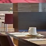 Intercityhotel Hauptbahnhof 4* Berlim