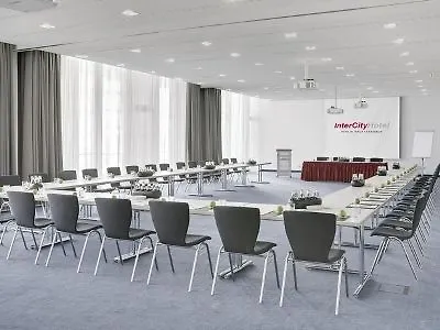 Intercityhotel Hauptbahnhof 4* Βερολίνο
