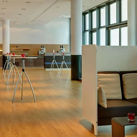 Intercityhotel Hauptbahnhof Hotel