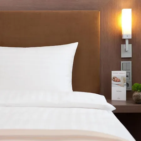 Intercityhotel Hauptbahnhof 4* Βερολίνο