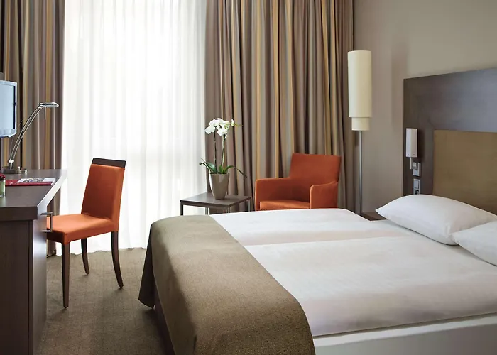 Intercityhotel Hauptbahnhof 4* Berlin