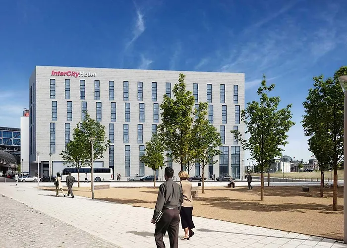 Intercityhotel Hauptbahnhof 4*