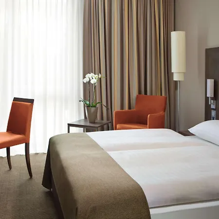 Intercityhotel Hauptbahnhof 4* Berlín