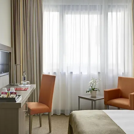 מלון Intercityhotel Hauptbahnhof